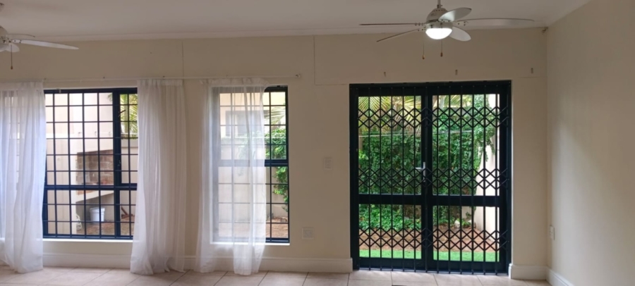 3 Bedroom Property for Sale in Sandbaai Western Cape